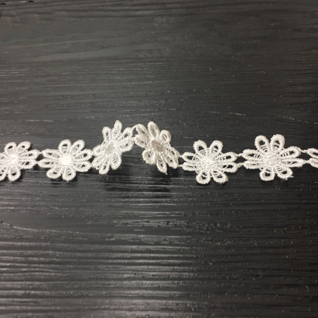 Lace Ribbon Trim - Bonitas flores huecas para ropa, tela