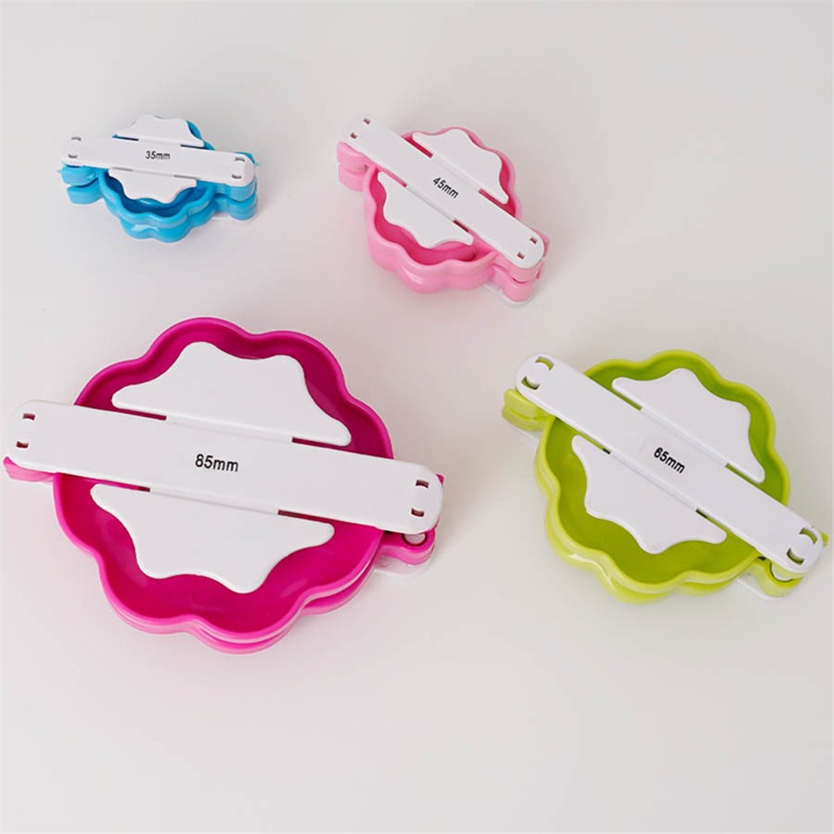 Mejores Ventas 2026: Herramien - Pom Pom Maker Tool reseña y precio